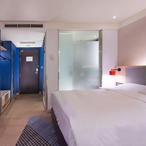 Standard Double Room no window